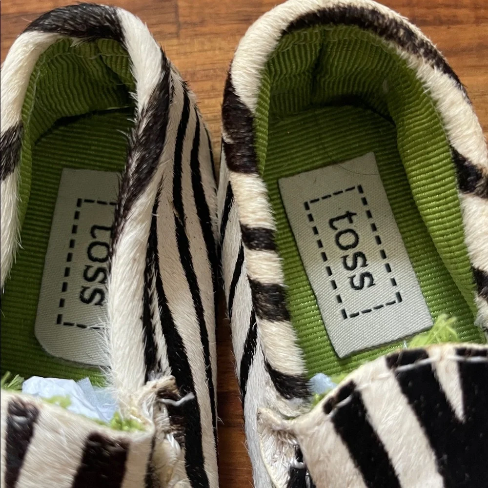 Toss Zebra Stripes Baby Mocasín Shoes.